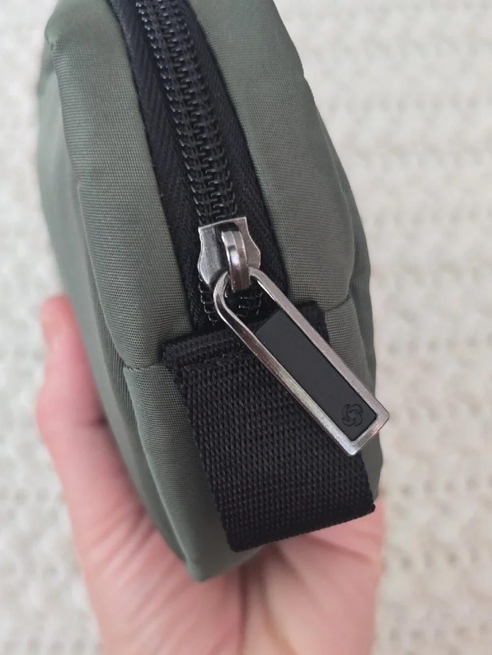 Samsonite | Olive Green RFID Travel Bag